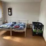 Schoene Mit Gemeinsamer Nutzung Von Bad, Toilette Und Kueche Apartament Schwarzbach (Hildburghausen)