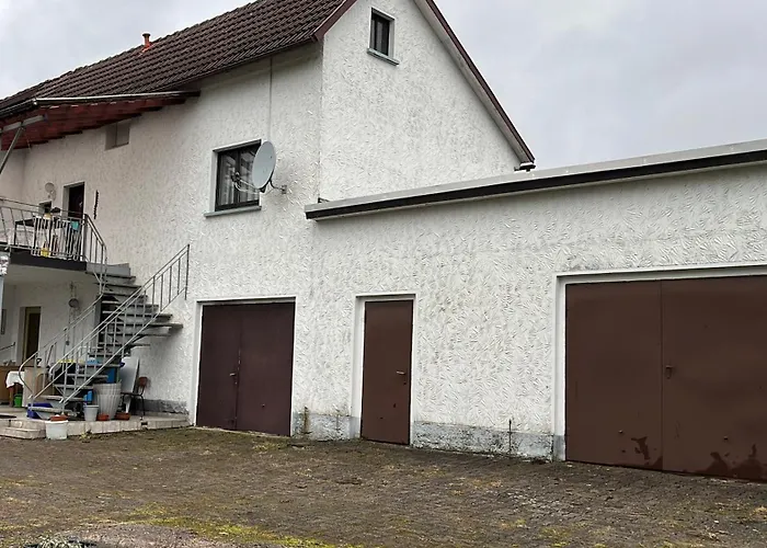 Schoene Mit Gemeinsamer Nutzung Von Bad, Toilette Und Kueche Schwarzbach (Hildburghausen)